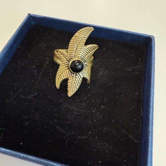 Jewelry - Gold Starfish Ring with Black Stone